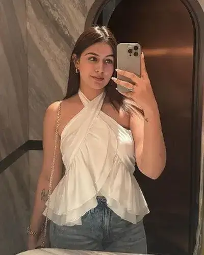 Escorts In Khaga